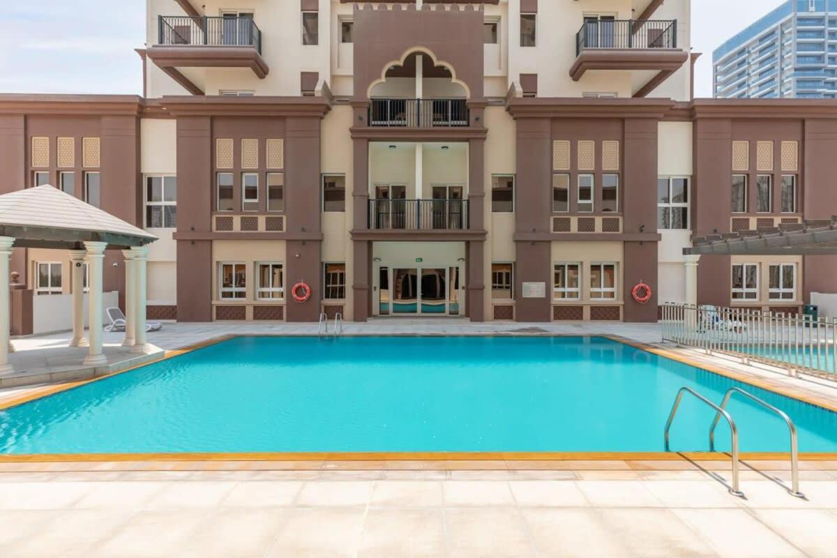 דובאי Frank Porter - Canal Residence מראה חיצוני תמונה